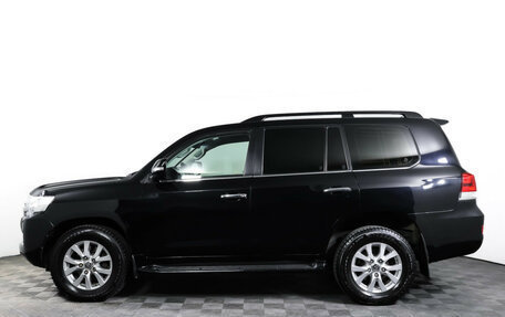 Toyota Land Cruiser 200, 2018 год, 6 890 000 рублей, 8 фотография