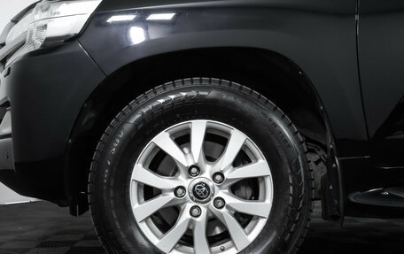 Toyota Land Cruiser 200, 2018 год, 6 890 000 рублей, 30 фотография