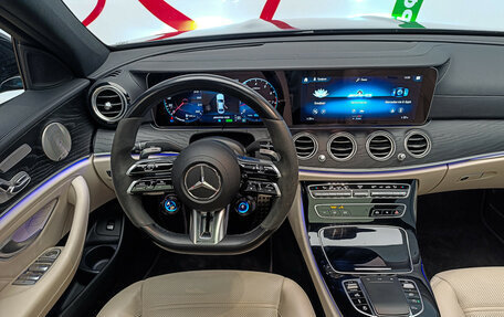 Mercedes-Benz E-Класс AMG, 2021 год, 7 300 000 рублей, 12 фотография