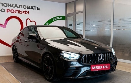 Mercedes-Benz E-Класс AMG, 2021 год, 7 300 000 рублей, 3 фотография