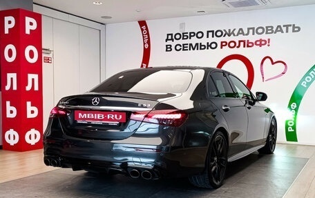 Mercedes-Benz E-Класс AMG, 2021 год, 7 300 000 рублей, 4 фотография