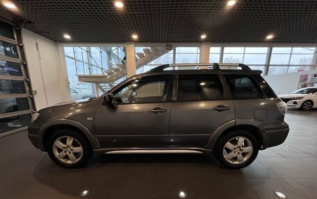 Mitsubishi Outlander III рестайлинг 3, 2004 год, 669 000 рублей, 6 фотография