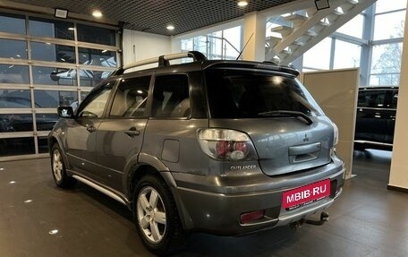 Mitsubishi Outlander III рестайлинг 3, 2004 год, 669 000 рублей, 5 фотография