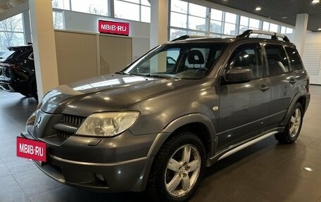 Mitsubishi Outlander III рестайлинг 3, 2004 год, 669 000 рублей, 7 фотография