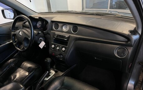 Mitsubishi Outlander III рестайлинг 3, 2004 год, 669 000 рублей, 12 фотография