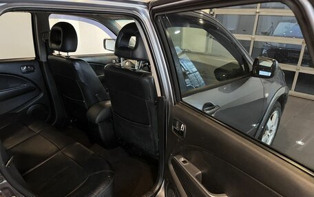 Mitsubishi Outlander III рестайлинг 3, 2004 год, 669 000 рублей, 26 фотография