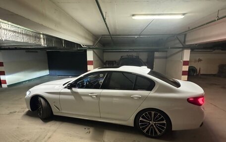 BMW 5 серия, 2021 год, 5 099 990 рублей, 6 фотография