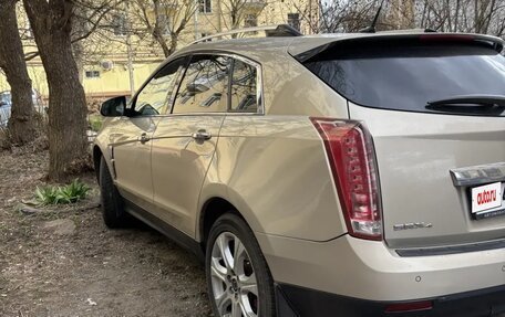 Cadillac SRX II рестайлинг, 2011 год, 740 000 рублей, 3 фотография