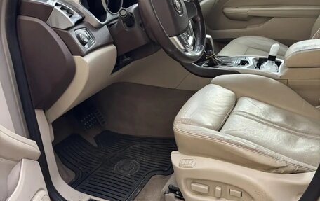 Cadillac SRX II рестайлинг, 2011 год, 740 000 рублей, 4 фотография