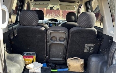 Toyota FunCargo, 2003 год, 400 000 рублей, 13 фотография