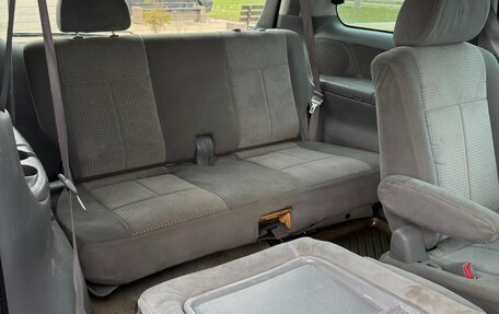 Mazda MPV II, 2004 год, 295 000 рублей, 34 фотография