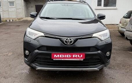 Toyota RAV4, 2018 год, 2 030 000 рублей, 4 фотография