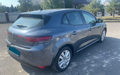 Renault Megane IV, 2022 год, 1 780 000 рублей, 3 фотография