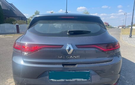 Renault Megane IV, 2022 год, 1 780 000 рублей, 5 фотография