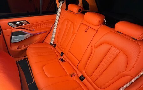 BMW X5 M, 2022 год, 13 640 000 рублей, 5 фотография