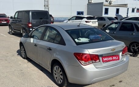 Chevrolet Cruze II, 2012 год, 850 000 рублей, 4 фотография