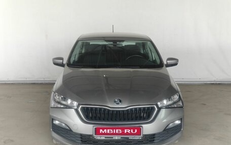 Skoda Rapid II, 2022 год, 1 550 000 рублей, 2 фотография