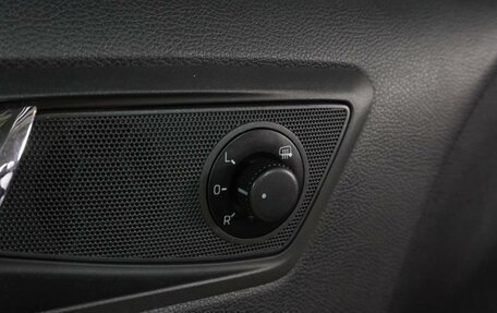 Skoda Yeti I рестайлинг, 2017 год, 1 879 000 рублей, 17 фотография