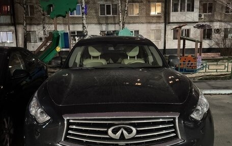 Infiniti QX70, 2014 год, 2 549 000 рублей, 3 фотография