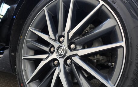 Toyota Camry, 2021 год, 3 650 000 рублей, 8 фотография