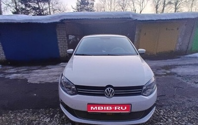Volkswagen Polo VI (EU Market), 2013 год, 820 000 рублей, 1 фотография