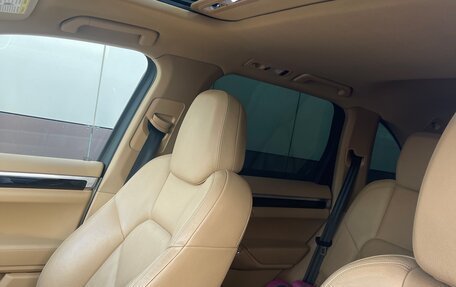 Porsche Cayenne III, 2011 год, 1 600 000 рублей, 10 фотография