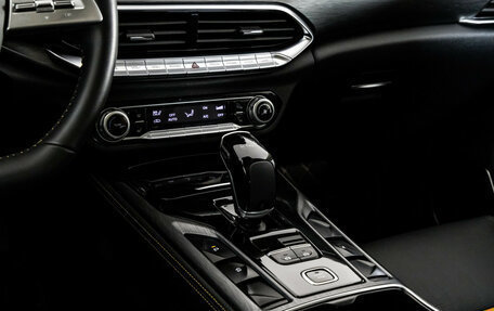 FAW Bestune T77, 2023 год, 1 779 000 рублей, 16 фотография