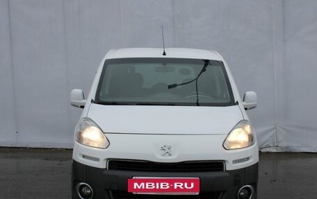 Peugeot Partner II рестайлинг 2, 2012 год, 570 000 рублей, 2 фотография