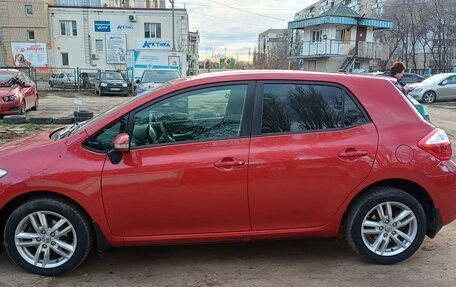 Toyota Auris II, 2011 год, 1 330 000 рублей, 3 фотография