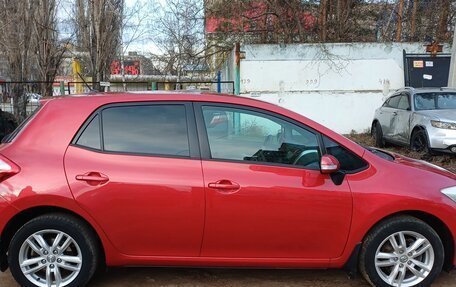 Toyota Auris II, 2011 год, 1 330 000 рублей, 4 фотография