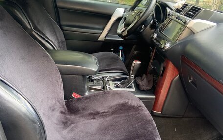 Toyota Land Cruiser Prado 150 рестайлинг 2, 2014 год, 2 730 000 рублей, 3 фотография