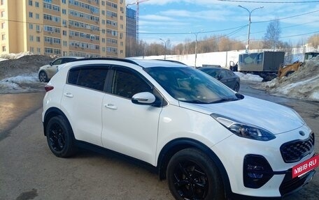 KIA Sportage IV рестайлинг, 2022 год, 2 900 000 рублей, 3 фотография