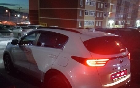 KIA Sportage IV рестайлинг, 2022 год, 2 900 000 рублей, 5 фотография