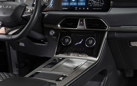 CheryExeed TXL, 2022 год, 1 749 000 рублей, 11 фотография