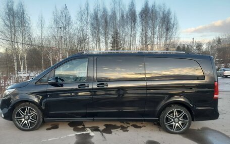 Mercedes-Benz V-Класс, 2022 год, 14 500 000 рублей, 6 фотография