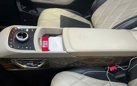 Mercedes-Benz V-Класс, 2022 год, 14 500 000 рублей, 9 фотография