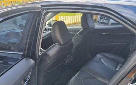 Toyota Camry, 2019 год, 2 830 000 рублей, 8 фотография