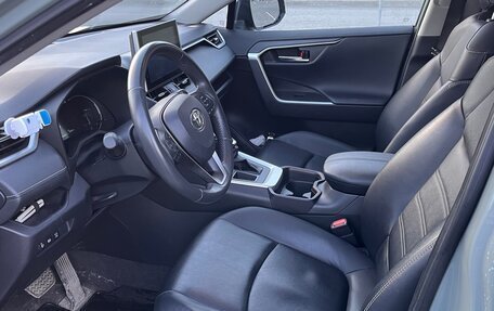 Toyota RAV4, 2022 год, 3 590 000 рублей, 9 фотография