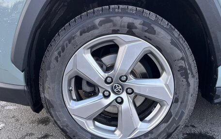 Toyota RAV4, 2022 год, 3 590 000 рублей, 29 фотография