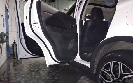 Mitsubishi Outlander III рестайлинг 3, 2014 год, 1 770 000 рублей, 14 фотография