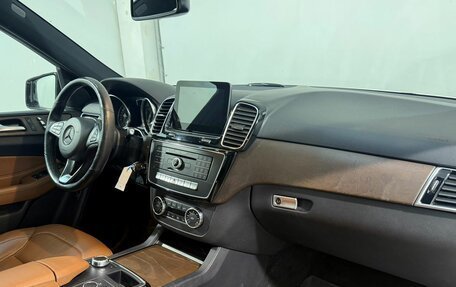 Mercedes-Benz GLE, 2018 год, 4 699 800 рублей, 3 фотография