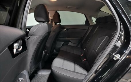 KIA Cerato IV, 2021 год, 1 930 000 рублей, 23 фотография