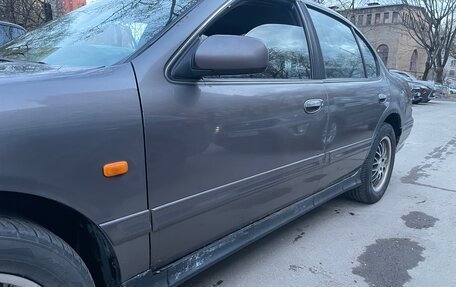 Nissan Maxima IV, 1997 год, 350 000 рублей, 5 фотография