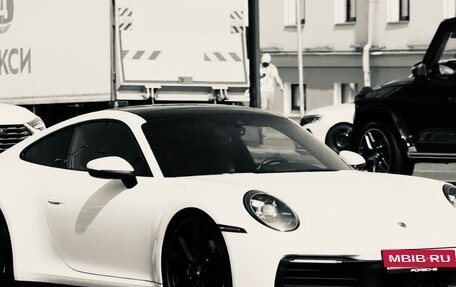 Porsche 911, 2019 год, 26 фотография