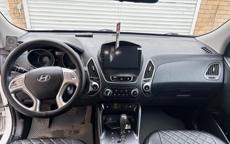 Hyundai ix35 I рестайлинг, 2011 год, 1 400 000 рублей, 9 фотография