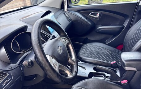 Hyundai ix35 I рестайлинг, 2011 год, 1 400 000 рублей, 7 фотография