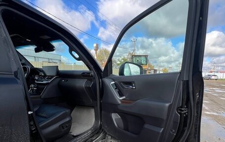 Toyota Land Cruiser, 2023 год, 11 750 000 рублей, 6 фотография