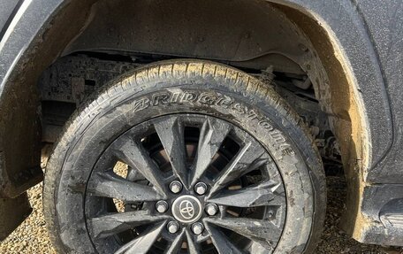 Toyota Land Cruiser, 2023 год, 11 750 000 рублей, 14 фотография