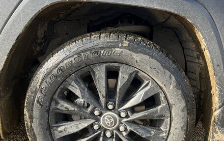 Toyota Land Cruiser, 2023 год, 11 750 000 рублей, 15 фотография