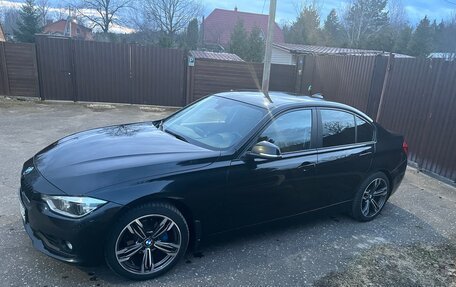 BMW 3 серия, 2017 год, 2 432 000 рублей, 2 фотография